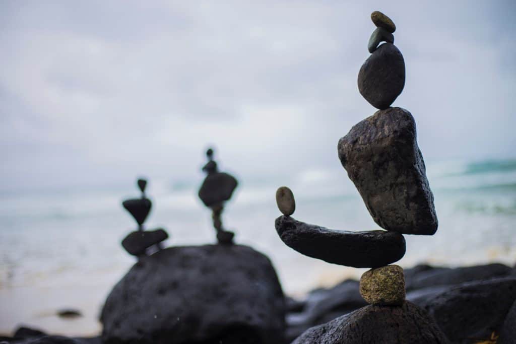 rocks balances