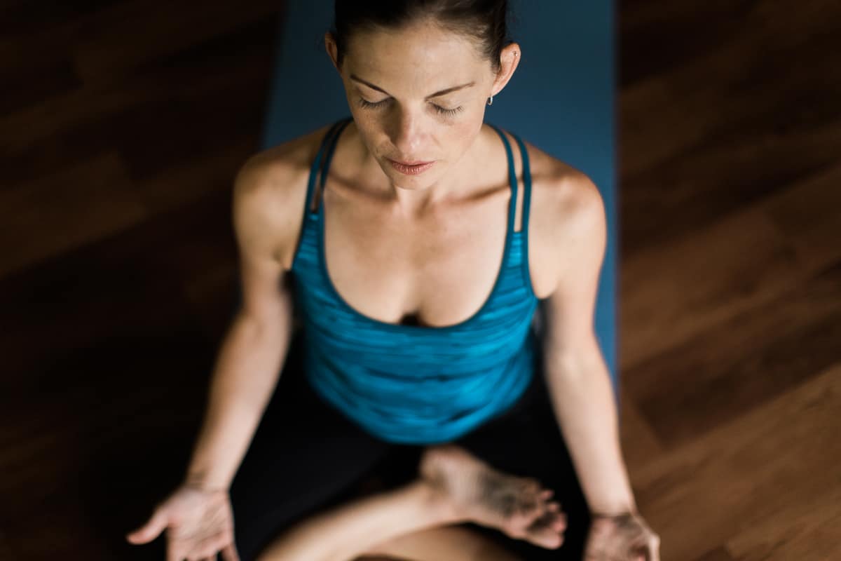 9 effective yoga poses for depression