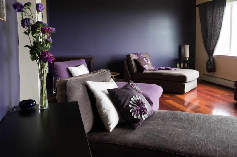 An Ayurvedic cleanse includes relaxation in the blue heaven lounge.